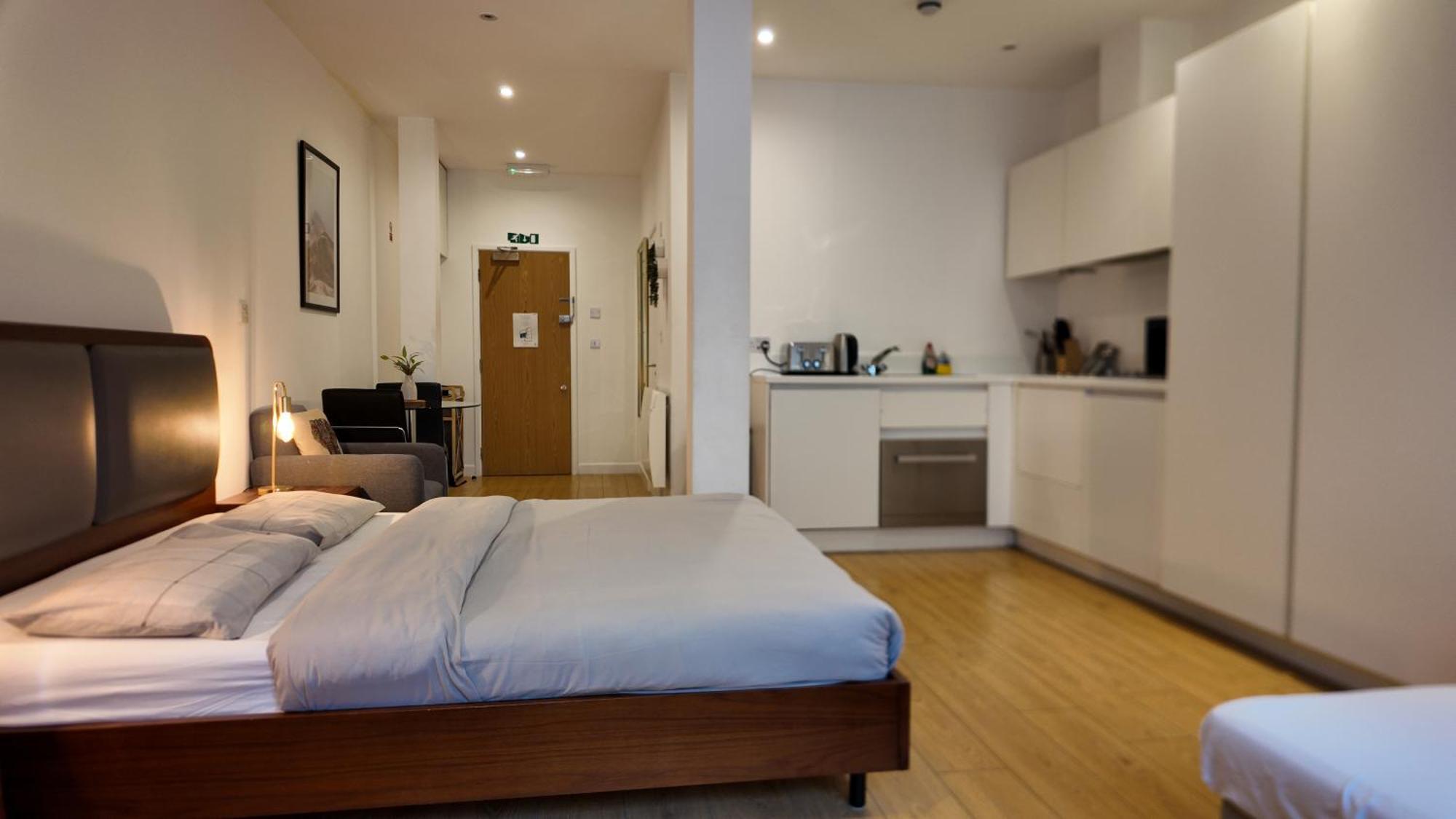 לונדון Sleep6 In Leicester Square, Soho Vr7 מראה חיצוני תמונה