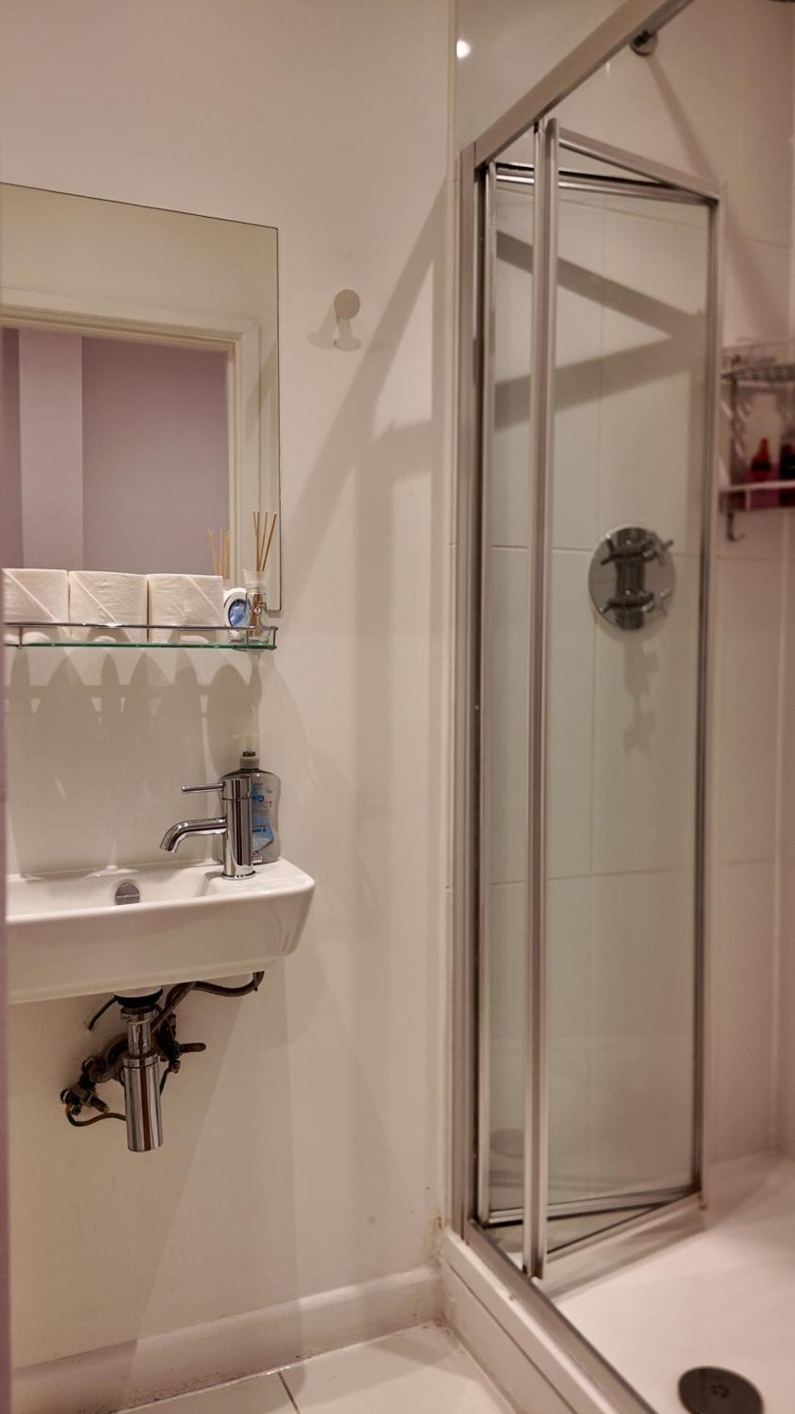 לונדון Sleep6 In Leicester Square, Soho Vr7 מראה חיצוני תמונה